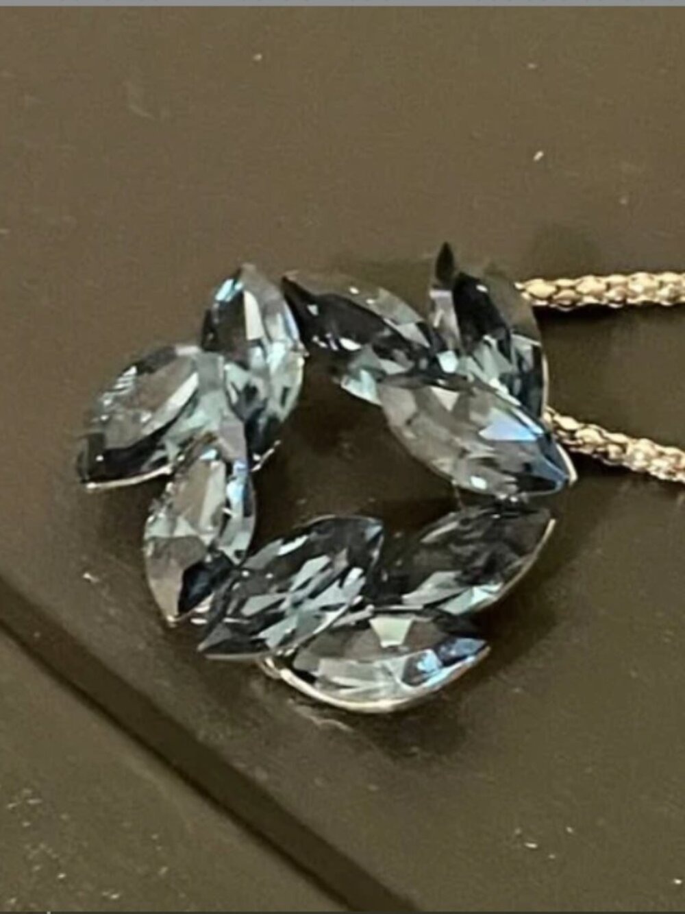 Berlin neckless